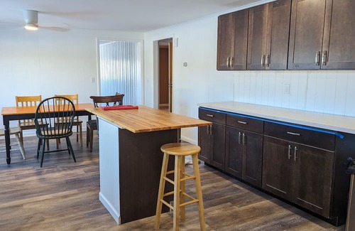 East Haven  Rutland County Casa | Huge four bedroom ranch with new Hot springs, hot tub 20 minutes to killington