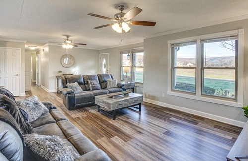 Winchester Casa | Charming Winchester Escape, 7 Mi to Downtown!