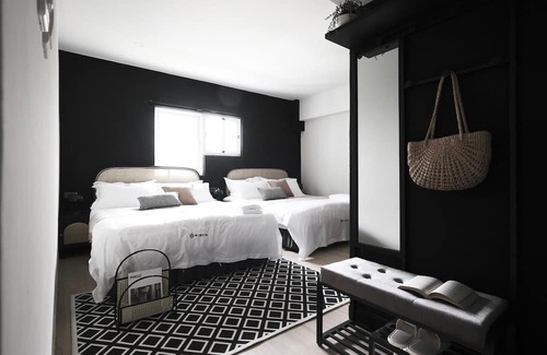 Central District Hotel | We2 Hotel