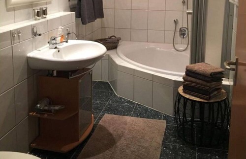 Hilders Apartamento | Holiday apartment Kirst - FeWo 1