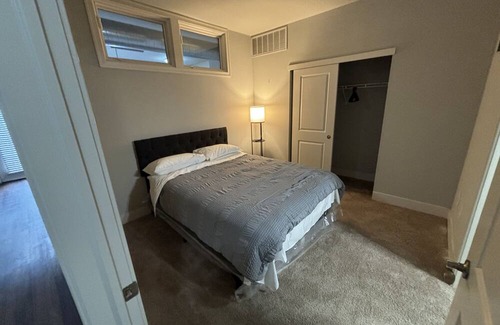 Wholesale District Apartamento | At Cityway Residence behind Gainbridge Field house.
