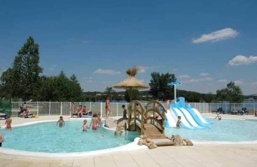 Canet-de-Salars Chalet De Esquí | Chalet 4 étoiles - Parc aquatique - eeeahd