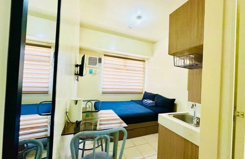 Plainview Condominio | Minimalist Condo with Unli Wifi/Netflix