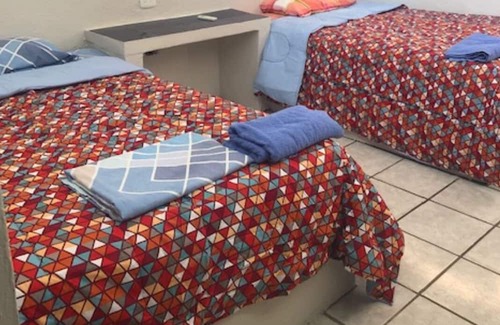 Bouvet Island Casa | Casa frente a la playa a pocos metros del pueblo de Monterrico con privacidad.