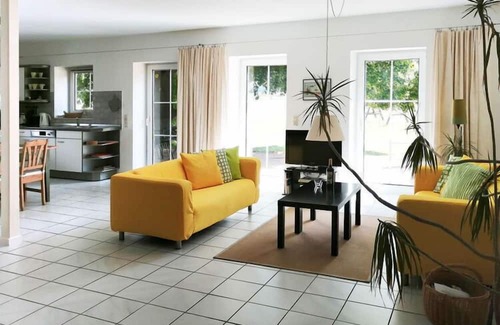 Emmerthal Apartamento | Holiday apartment Strüver