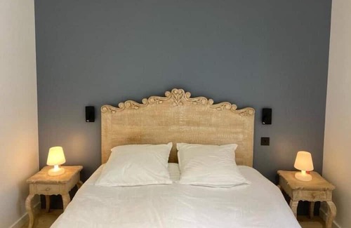 La Garenne-Colombes Casa | Vrbo Property