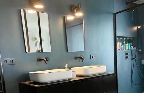 La Garenne-Colombes Casa | Vrbo Property