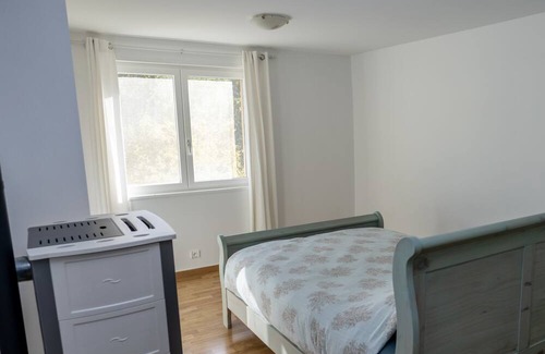 Saint-Priest Casa | Vrbo Property
