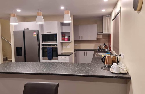 Palmerston North Casa | El Beracca Retreat - A Home away from home.