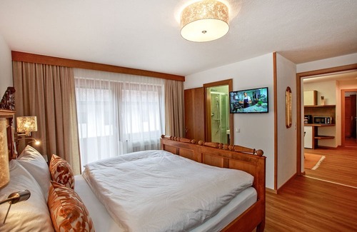 Prutz Apartamento | Der Ballhaushof - Ferienwohnung Laudegg Blick Urlaub am Bauernhof