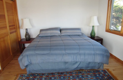 Spruce Head Cabaña | Cozy cottage right on the water