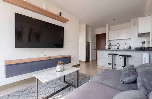 Barranco Apartamento | Keyless 1BR Ocean View TV 65" Peruvian 1606