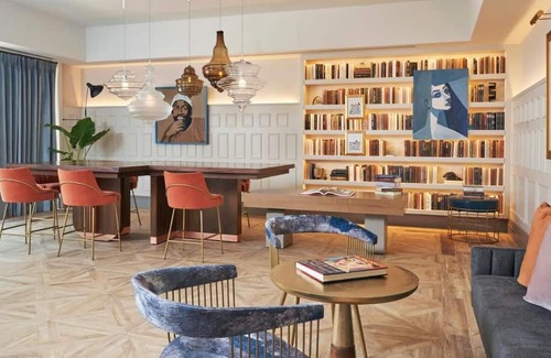 Logan Circle Casa | 2 Standard Two Queens at Viceroy Washington DC, Bring Your Pets, Onsite Pool!