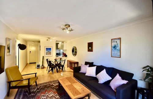 Leederville Apartamento | Entire two-bedroom villa in vibrant Leederville