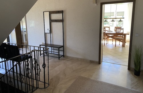 Kelberg Apartamento | Ferienwohnung mit Balkon in Kelberg/nähe Nürburgring