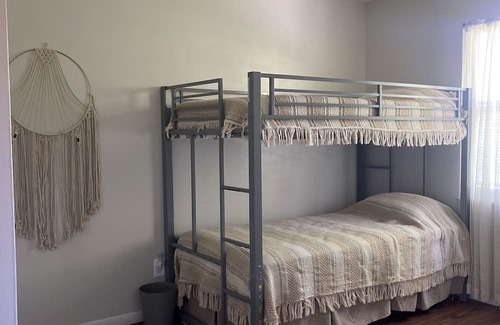 Akron Apartamento | Renovated APT Near Airport & HOF