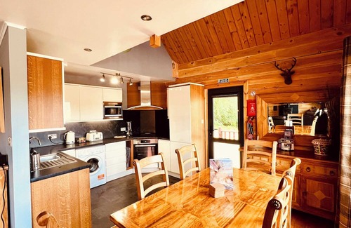 Foyers Cabina | Braemar - Lodges On Loch Ness