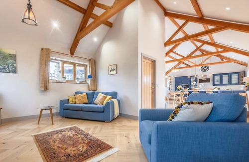 Ipswich Cabaña | 1 bedroom accommodation in Henley, near Ipswich