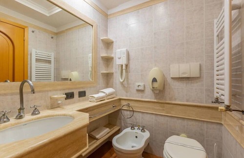 Settecamini Condominio | Vrbo Property