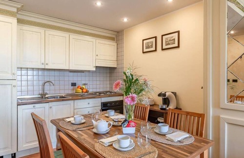 Settecamini Condominio | Vrbo Property