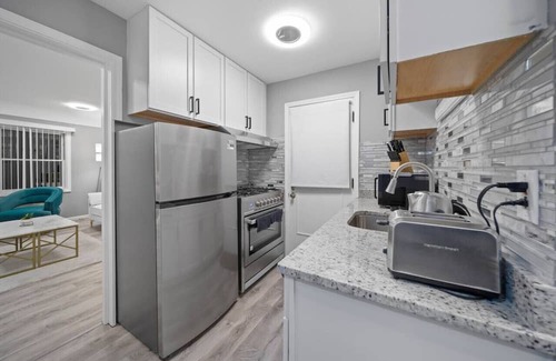 Rochester Casa | Urban Elegance Retreat in Downtown Rochester