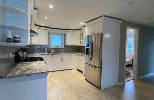 Stouffville Casa | Cheerful, 3 Bedroom Home With Patio