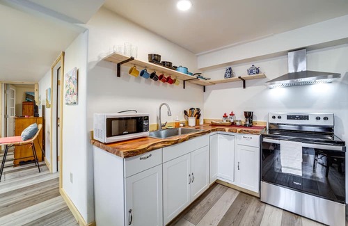 Clyde Apartamento | Charming Clyde Apartment ~ 3 Mi to Main Street!