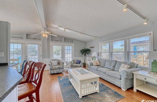 Garden City Casa | Beach Dream's House - Oceanside Village