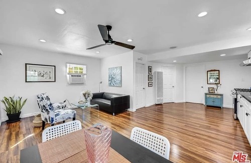 Sunset Park Casa | Newly remodeled pet friendly house in Santa Monica