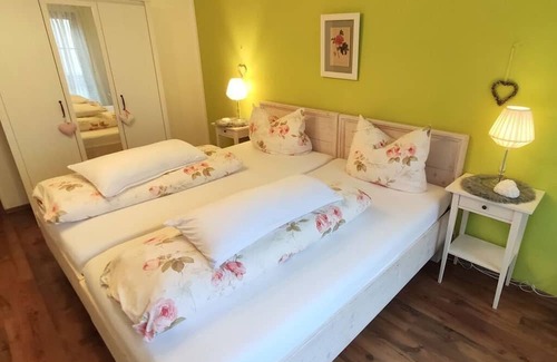 Hachtel Apartamento | Birgit Bender Rosenrot