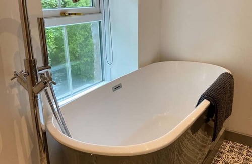 Corris Casa | Idyllic cottage by the River