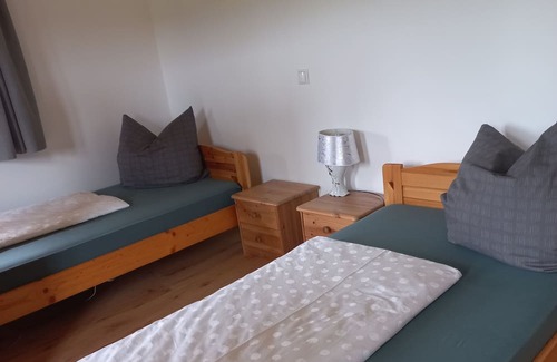 Munchen District Apartamento | Neugebaute Ferienwohnung in Einer Ländlichen Umgebung