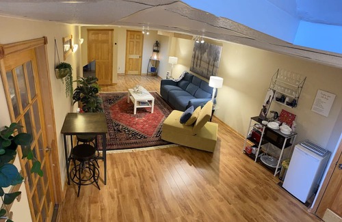Dundas Apartamento | Escarpment Dwelling!