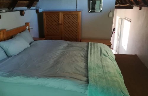 Underberg Cabaña | Quaint 1-Bed Cottage with Lounge in Underberg