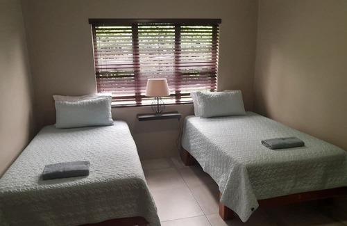 Malkerns Casa | Peaceful quiet place overlooking beautiful mountain with a lovely garden.