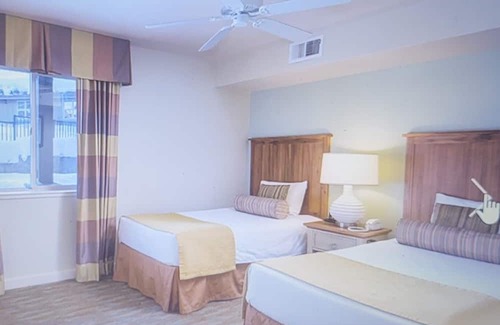 Round Hill Village Apartamento | Cozy spacious 3-bedroom apt sleeps8 in Zephyr Cove with Wi-Fi, fitness room