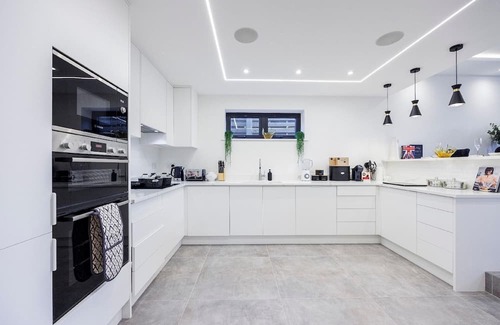 Gerrards Cross Casa | Holiday house Gerrards Cross for 1 - 10 persons with 4 bedrooms - Holiday house