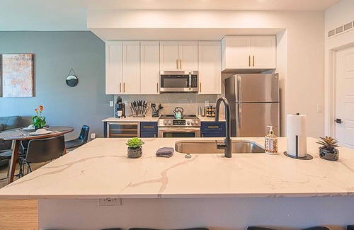 Desert View Village Apartamento | Shopping & Dining District-Resort Pool-Views-King Bed 439