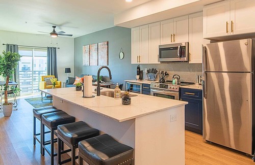 Desert View Village Apartamento | Shopping & Dining District-Resort Pool-Views-King Bed 439