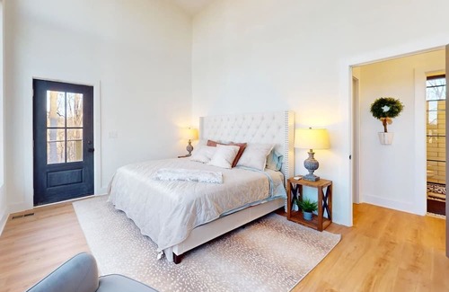 Westminster Casa | The Hilltop Hideaway at Lake Hartwell