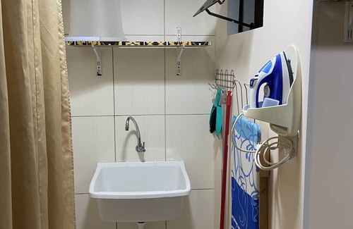 Centro Apartamento | Loft Aconchegante em Blumenau com Garagem