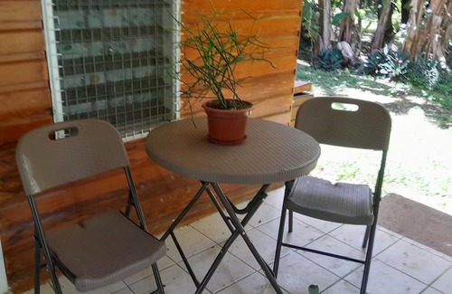 Wailevu West Cabaña | Eliza's Cottage..set in peaceful garden surroundings