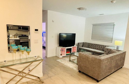 LaSalle Condominio | Luxury condo suite