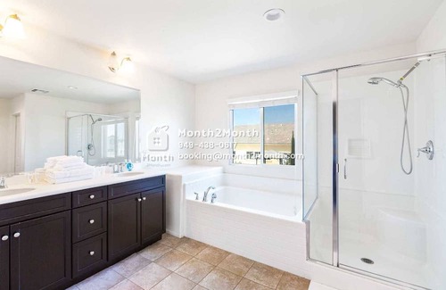 Ontario Casa | Villa On Bennington #41282
