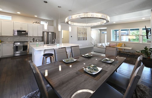 Northfield Casa | STAPLETON LUXURY RENTAL HOUSE