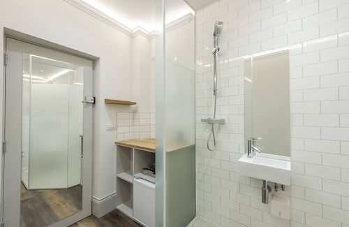 Campden Apartamento | Small Kensington Studio, 5 mins to Kensington Palace & 10 mins to Portobello Rd