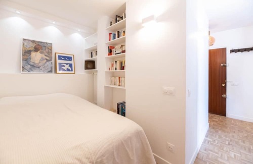 Quartier du Pont-de-Flandre Apartamento | Canal de l'Ourcq 1 bedroom apartment