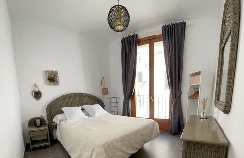 Tivissa Apartamento | Tranquilo, Acogedor y Rural "apartamento Monetze" con Wi-fi y Aire Acondicionado