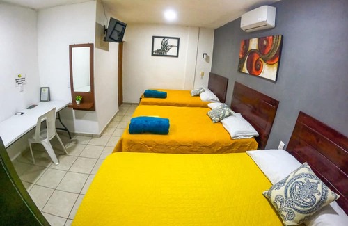 El Naranjo Hotel | Hotel Estancia Moreno