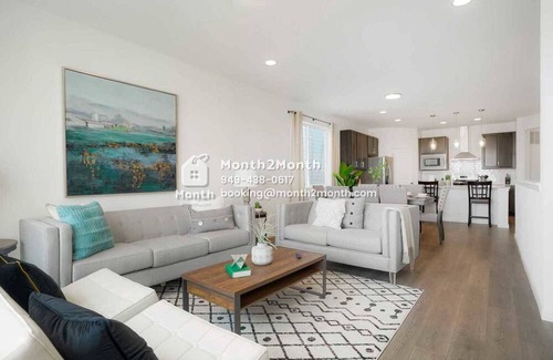 Longmont Casa | Elegance on High Point Dr #41712